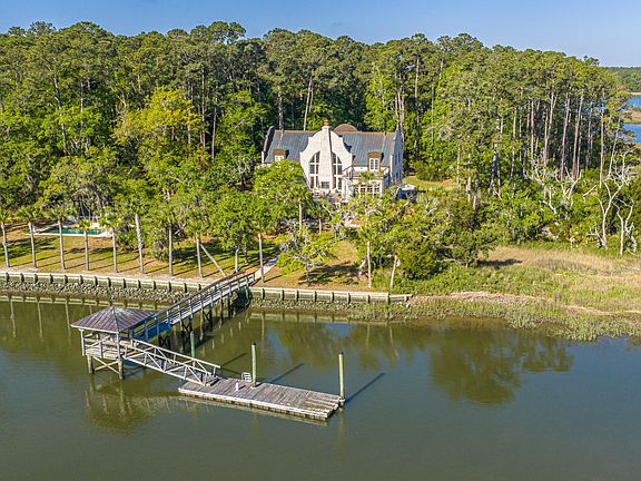 3rd image of 8654 Glascow Island Loop