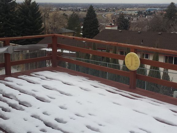 Large upper deck with views