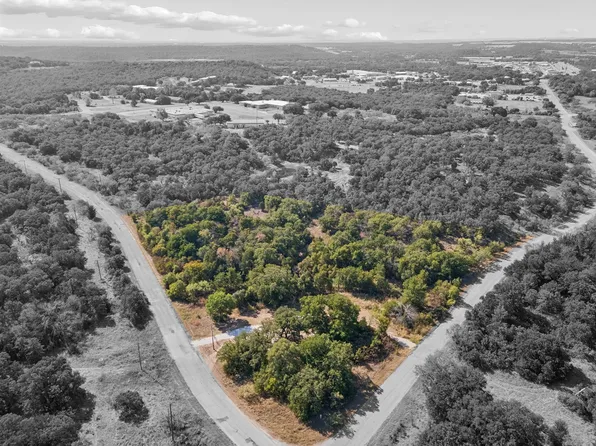 620 Pershing Rd, Mineral Wells, TX 76067