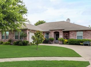 214 Patriot Pkwy, Forney, TX 75126
