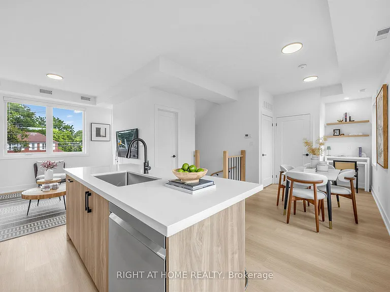 1416 Islington Ave #B — Photo 11