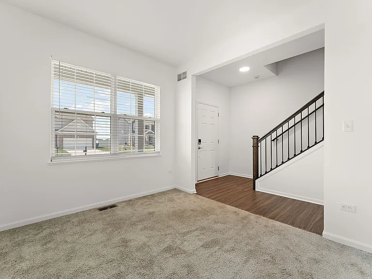11423 Thomas St — Photo 6