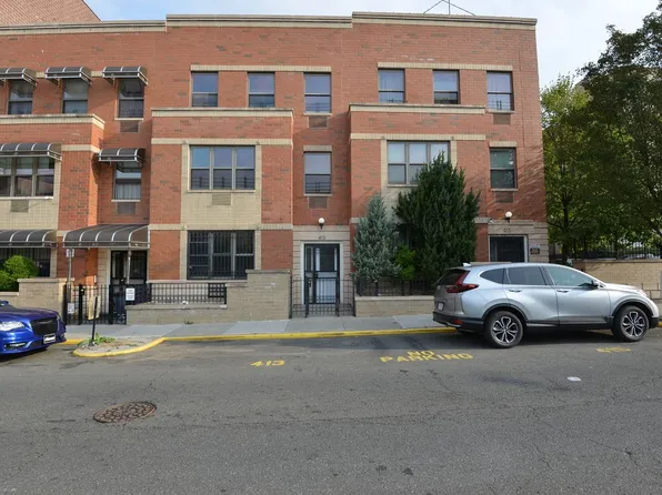 413 E 160th St, Bronx, NY 10451