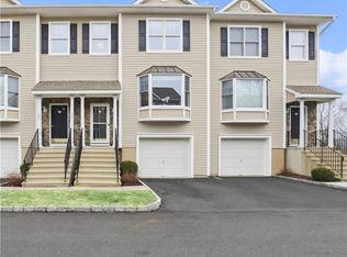 15 Scuppo Rd UNIT 602, Danbury, CT 06811