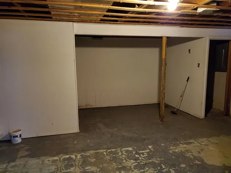basement rec area