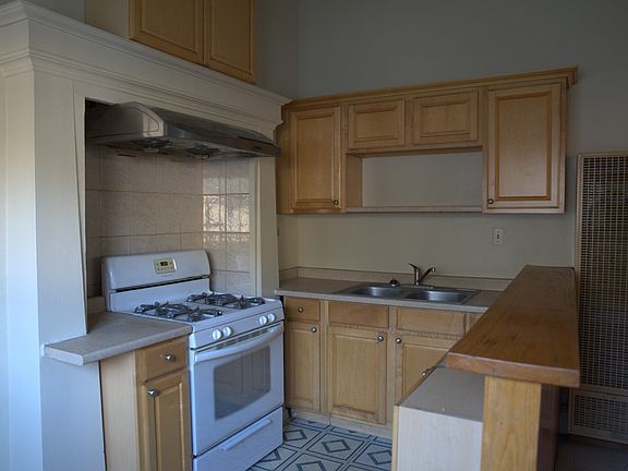 4th image of 119 N Avenue 25
