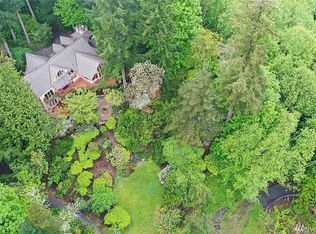 2037 NE Templar Ln, Poulsbo, WA 98370