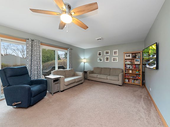 4th image of 513 Briarwood Ln