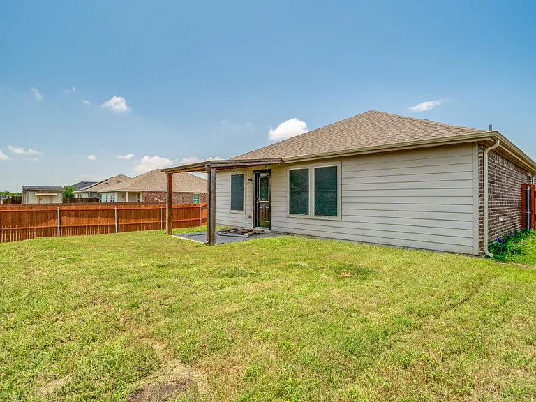 1127 Roman Dr — Photo 25