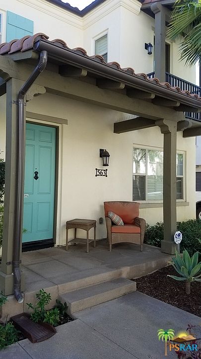 1st image of 563 S Melrose St