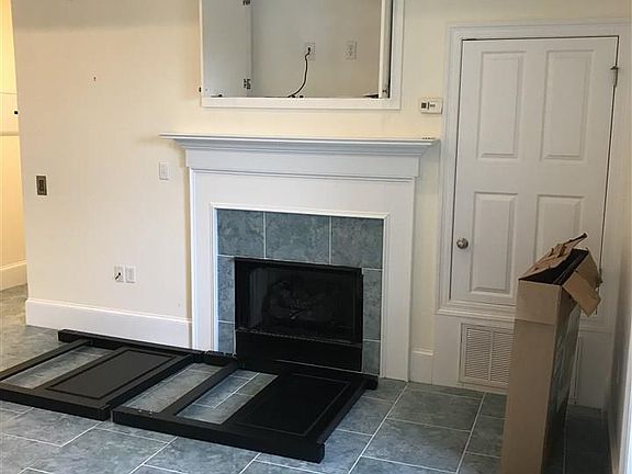 2nd image of 630 Delchamps Ave #7C