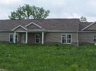 10850 Doves Pointe, Brighton Twp, MI 48114