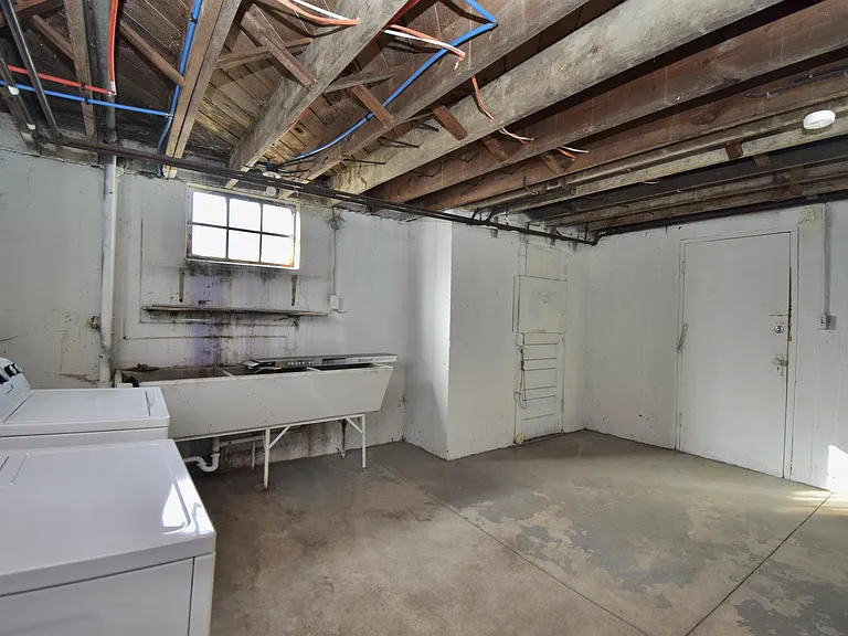 5219 Colerain Ave — Photo 25