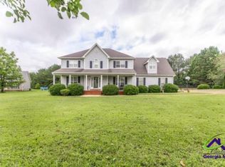 191 Henry Dr, Gray, GA 31032