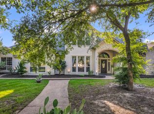 100 Oakview Dr, Hudson Oaks, TX 76087