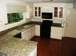 3106 Cove Ridge Rd, Midlothian, VA 23112