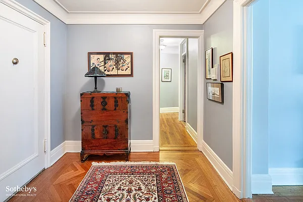 Sold by Sotheby's International Realty | media 15