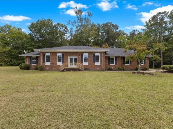 1208 Hog Island Rd, Surry, VA 23883