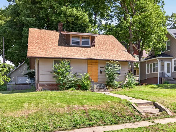 2609 School St, Des Moines, IA 50311