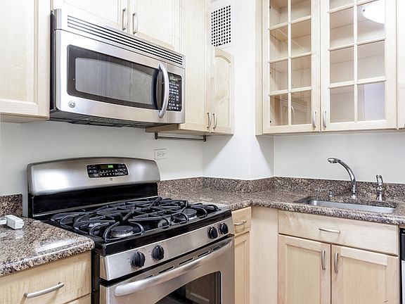 4th image of 55 W 14th St APT 2A