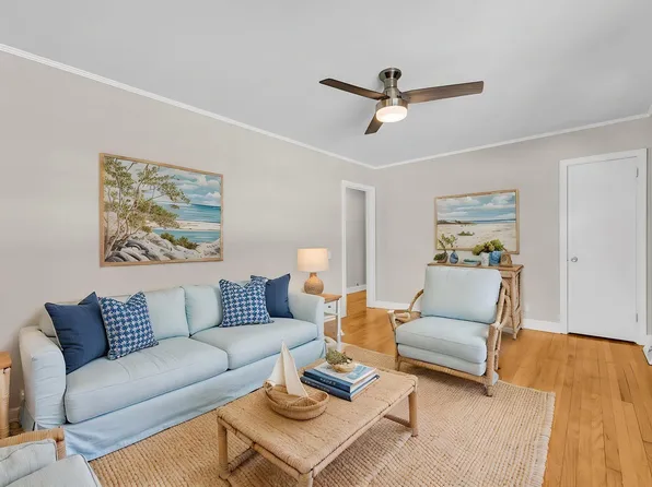 5622 Meadow Ave, Charleston, SC 29406