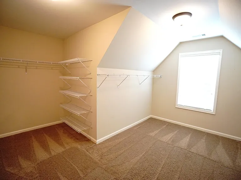 1868 Austins Pointe Dr — Photo 23