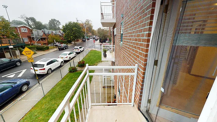 Rented by Metro Garden Realty NYC | media 5