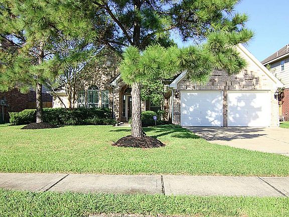 2nd image of 2308 Silver Bay Dr