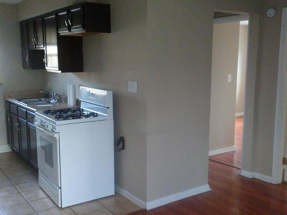1st image of 3979 Avilla Pl