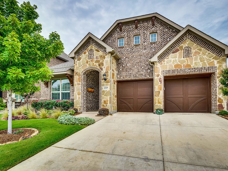 1st image of 4329 Oak Chase Dr