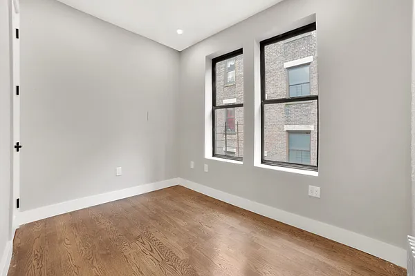 Rented by Empire City Real Estate LLC | media 28