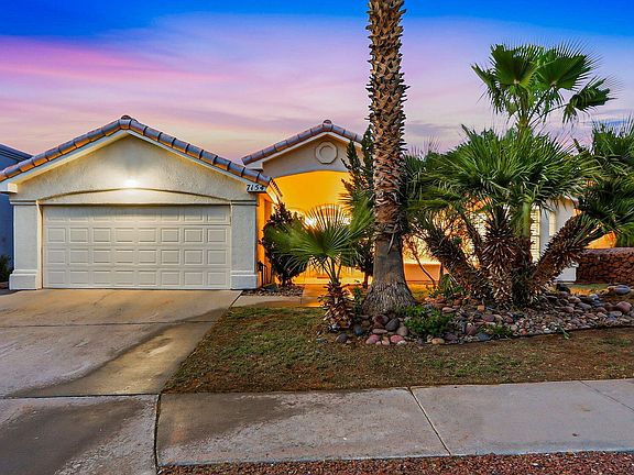 3rd image of 7154 Seco Palm St