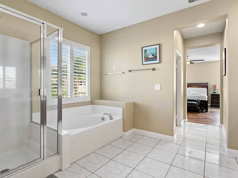 7232 Cari Ct — Photo 18