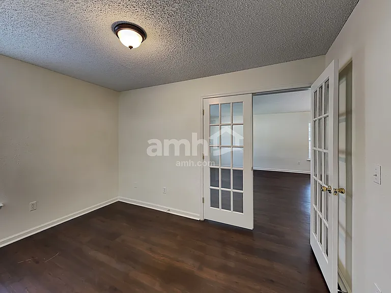 766 E Martin Lakes Dr — Photo 7