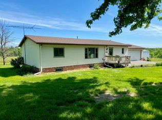 9420 NE 336th St, Cameron, MO 64429