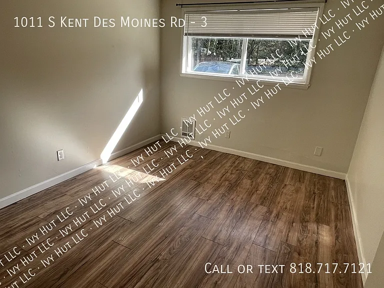 1011 S Kent Des Moines Rd #3 — Photo 8