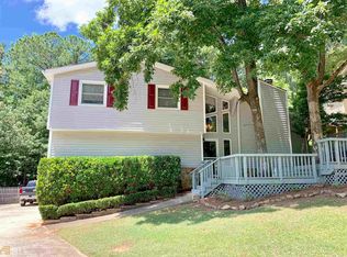 8608 Dogwood Ct, Douglasville, GA 30135