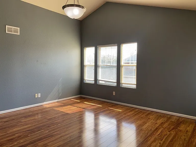 2738 Port Place Dr — Photo 32