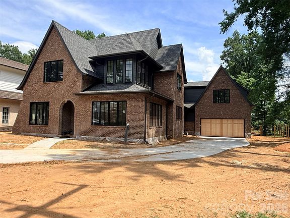 2nd image of 106 Hunter Ln