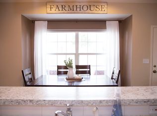 8211 Westway Rd, Tulsa, OK 74131