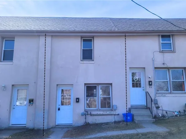 301 Campbell St #4, Brantford, ON N3S 5B6