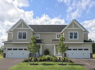 3 Jordan Ct, Latham, NY 12110