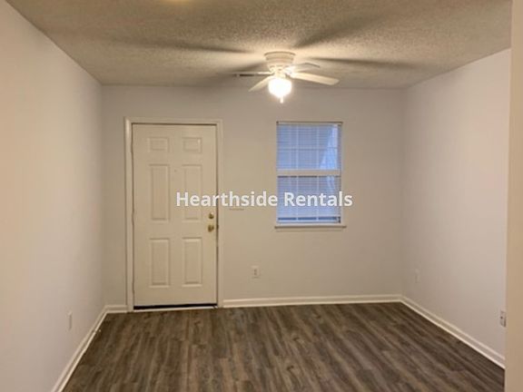 2nd image of 2006C Tower Pl