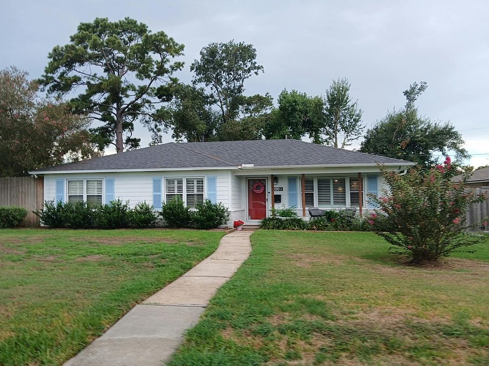 1st image of 2002 Croydon Ct