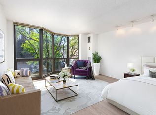 1000 N. LaSalle, Chicago, IL 60610