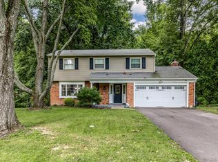 6320 Stirrup Rd, Cincinnati, OH 45244
