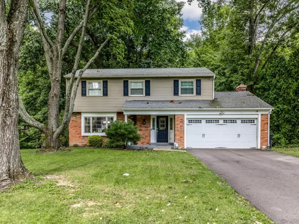 6320 Stirrup Rd, Cincinnati, OH 45244