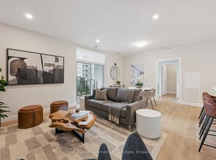 1882 Gordon St #301, Guelph, ON N1L0P6