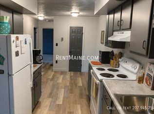24 Wenbelle Dr APT 424, Bucksport, ME 04416