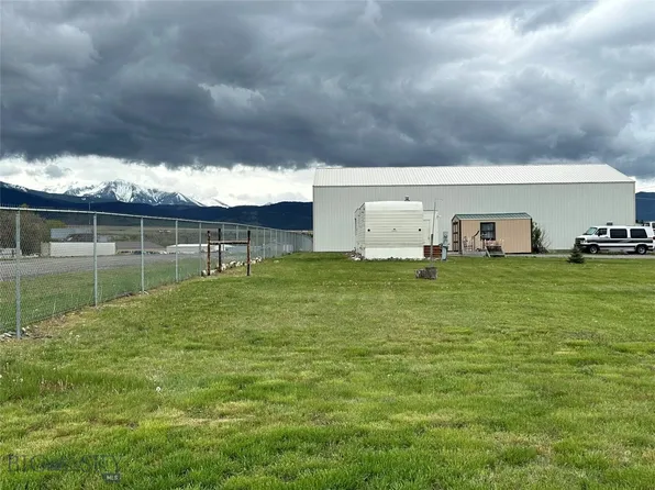 Frank St, Livingston, MT 59047
